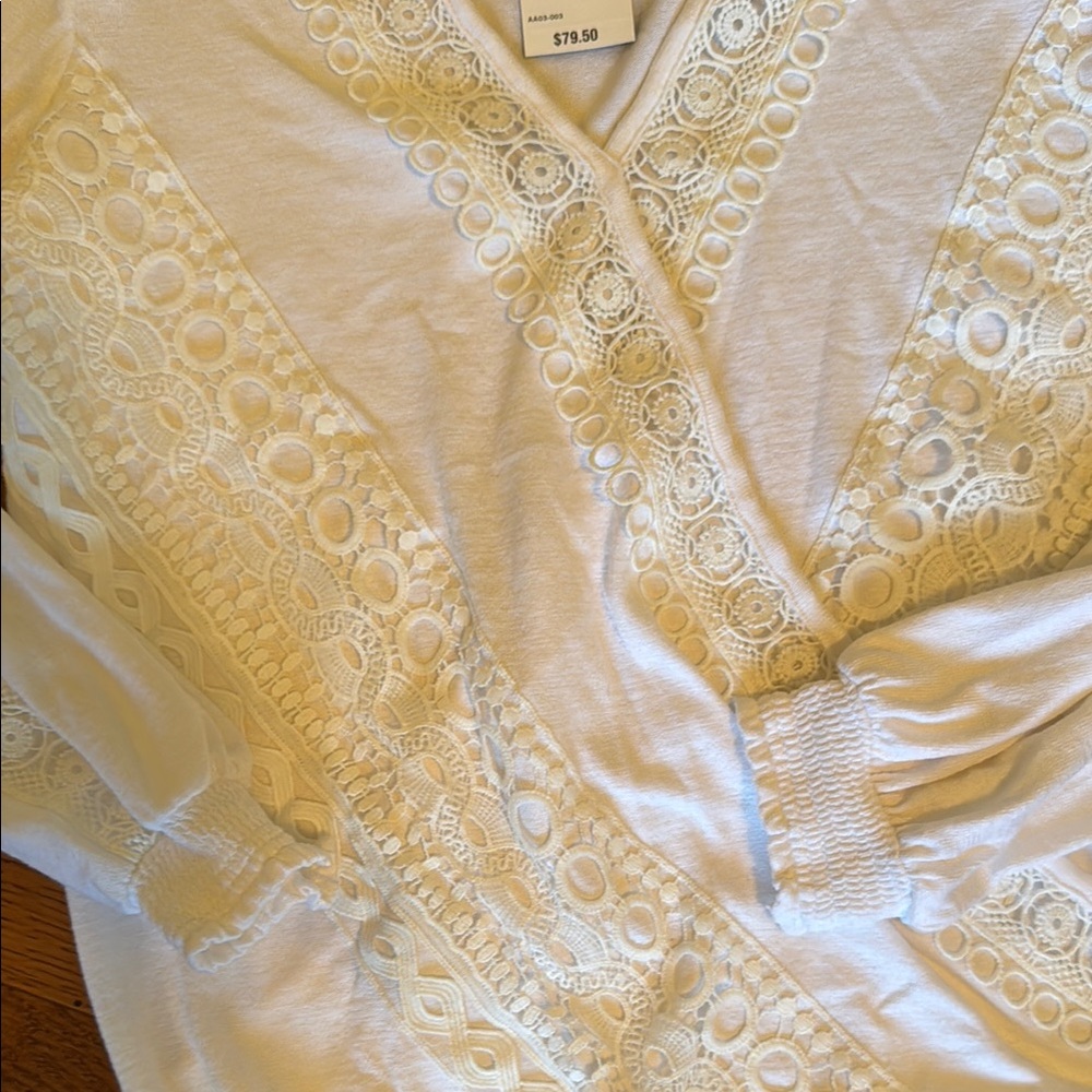 INC white Lace top - Picture 3 of 4